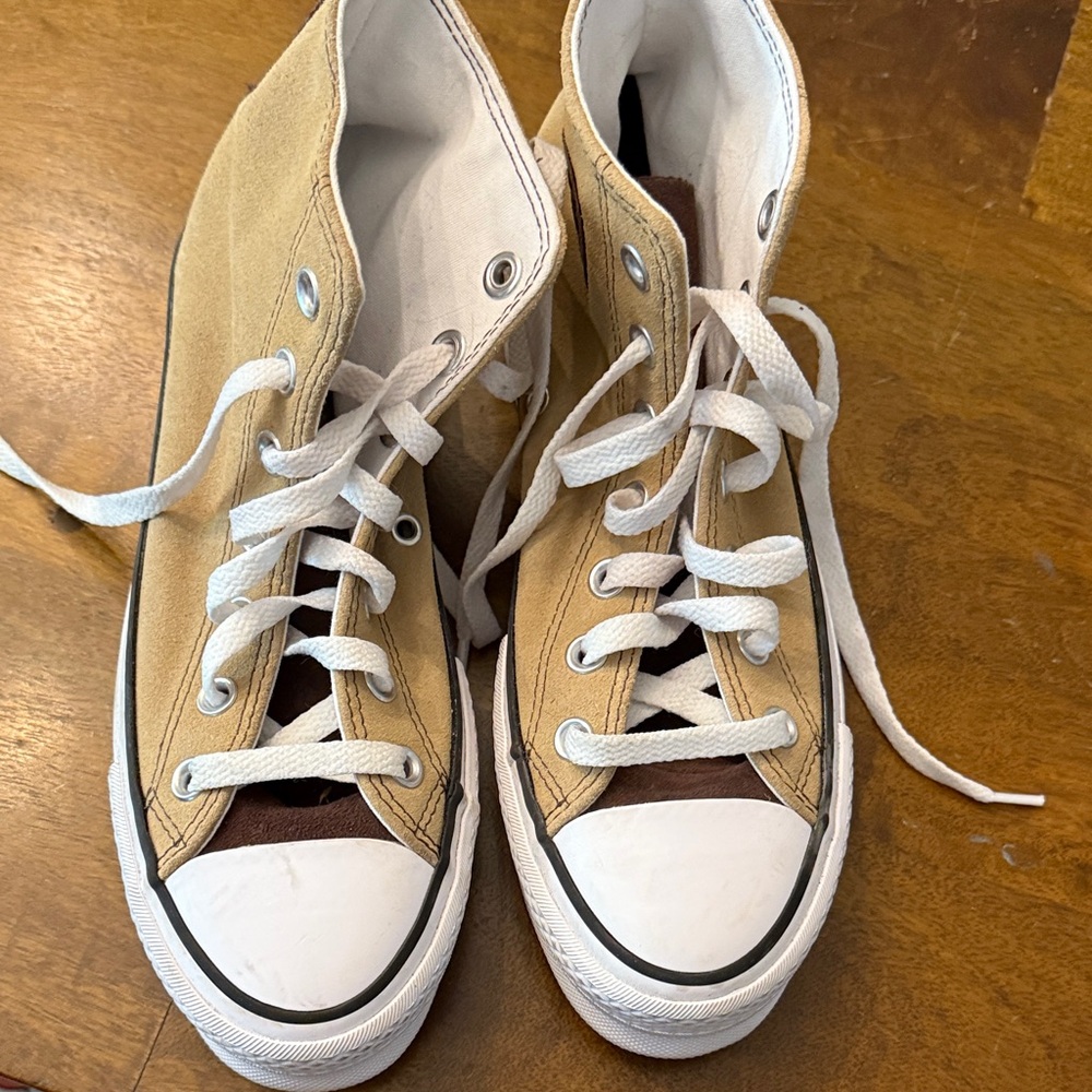 Converse All Star Tan and Brown High-Tops